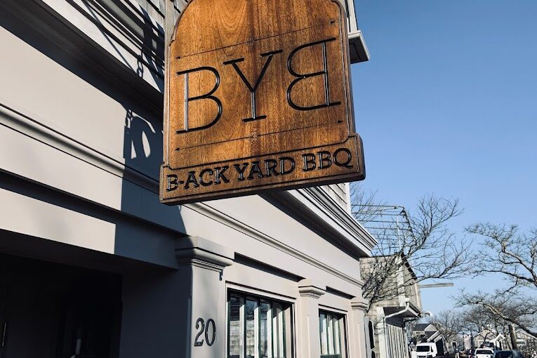 Back Yard BBQ Nantucket